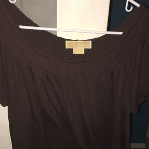 💕 $10 in bundle brown Michael kors shirt